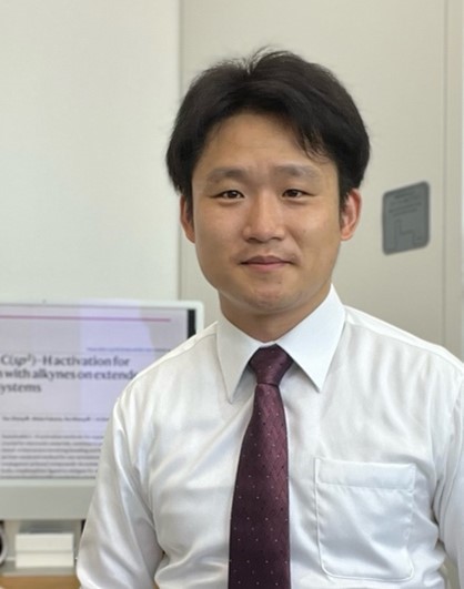 Prof. Rui Shang 